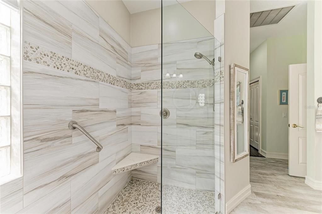 На продажу: $590,000 (3 спален, 2 ванн, 1754 Квадратных фут)