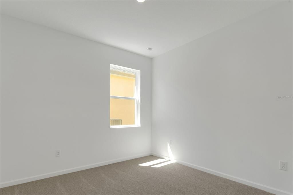 Active With Contract: $279,990 (4 beds, 2 baths, 1758 Square Feet)