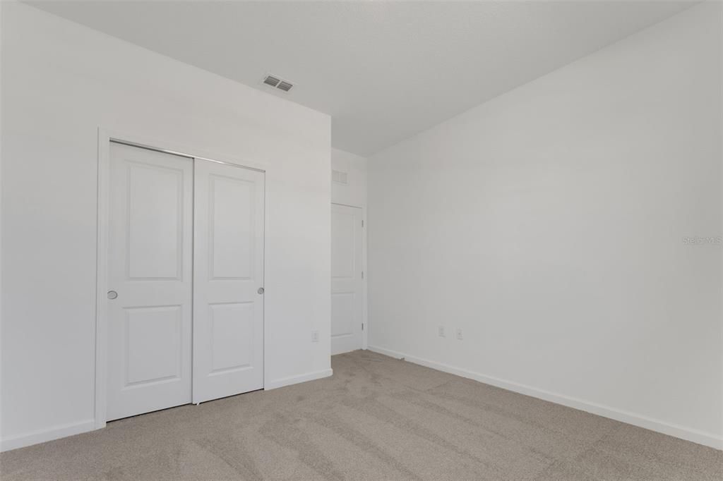 Active With Contract: $279,990 (4 beds, 2 baths, 1758 Square Feet)