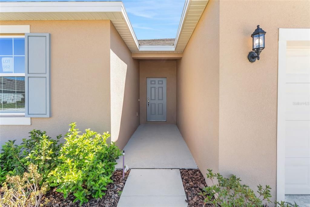 Active With Contract: $279,990 (4 beds, 2 baths, 1758 Square Feet)