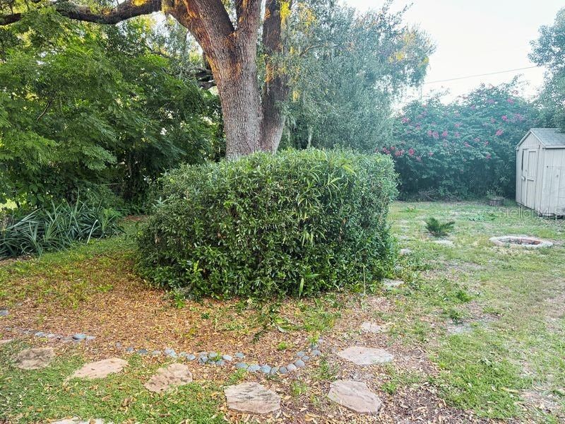 For Sale: $315,000 (3 beds, 1 baths, 1400 Square Feet)