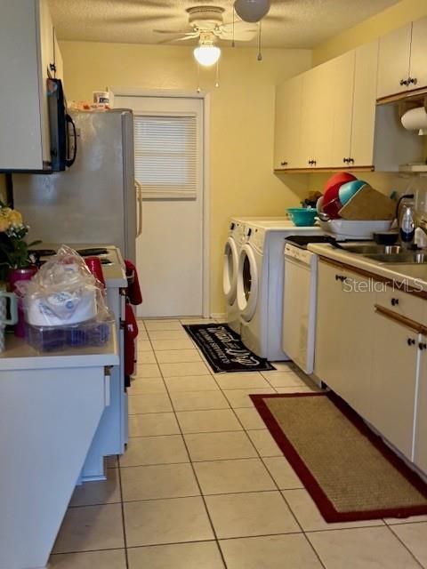 待售: $152,000 (2 贝兹, 2 浴室, 1073 平方英尺)