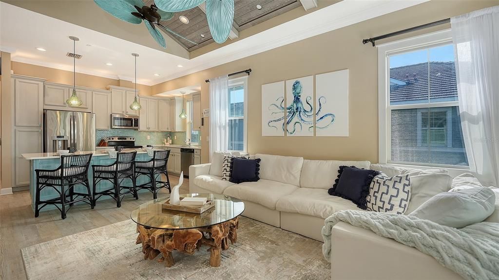 For Sale: $850,000 (3 beds, 3 baths, 1994 Square Feet)