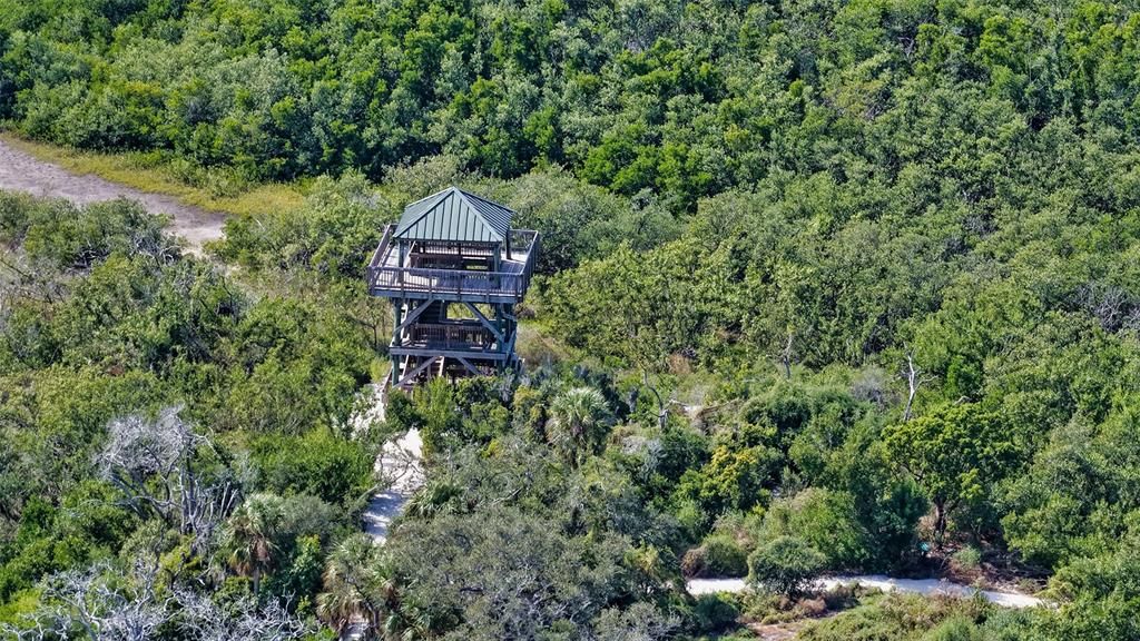 For Sale: $850,000 (3 beds, 3 baths, 1994 Square Feet)