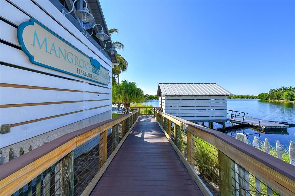 For Sale: $850,000 (3 beds, 3 baths, 1994 Square Feet)