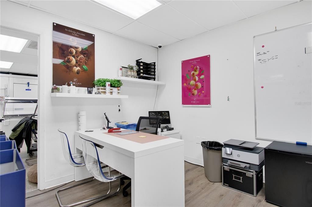 For Sale: $200,000 (0 beds, 0 baths, 3212 Square Feet)