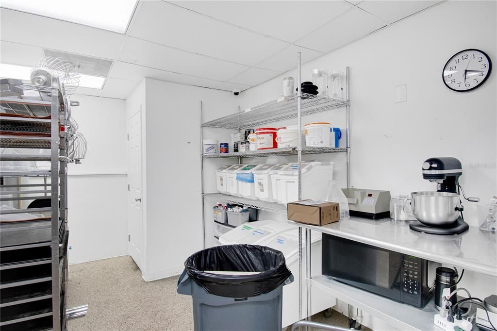 For Sale: $200,000 (0 beds, 0 baths, 3212 Square Feet)