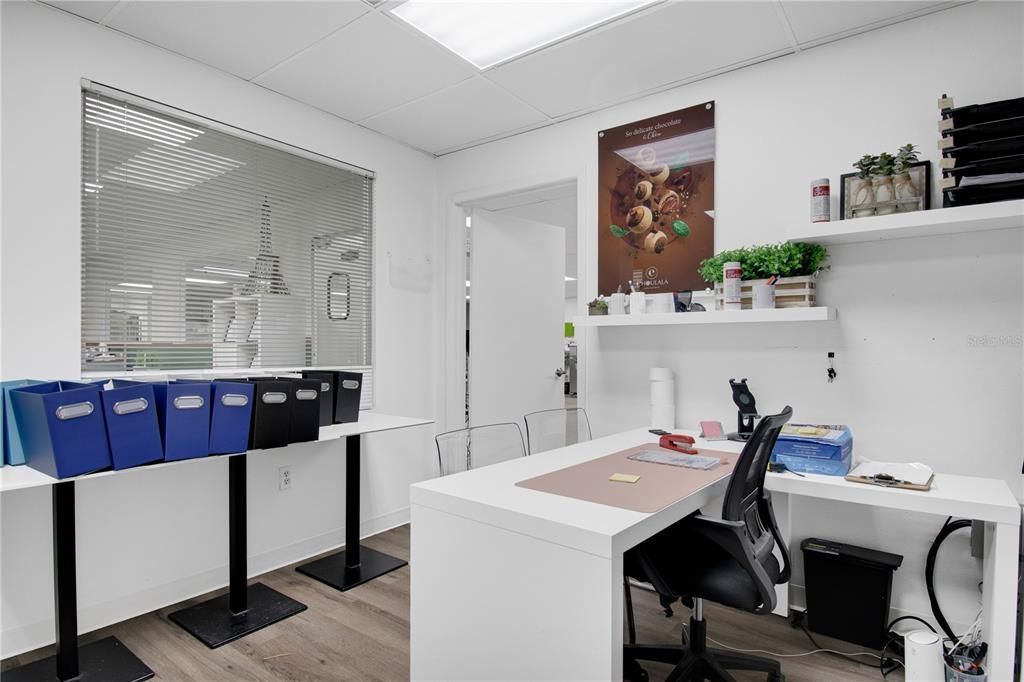 For Sale: $200,000 (0 beds, 0 baths, 3212 Square Feet)