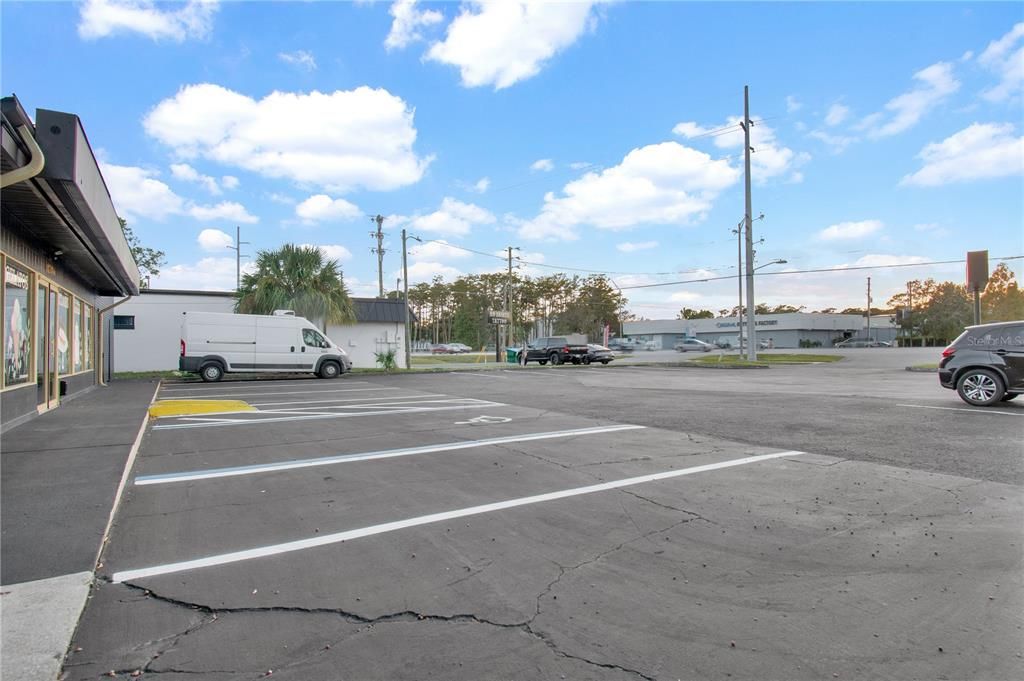 For Sale: $200,000 (0 beds, 0 baths, 3212 Square Feet)