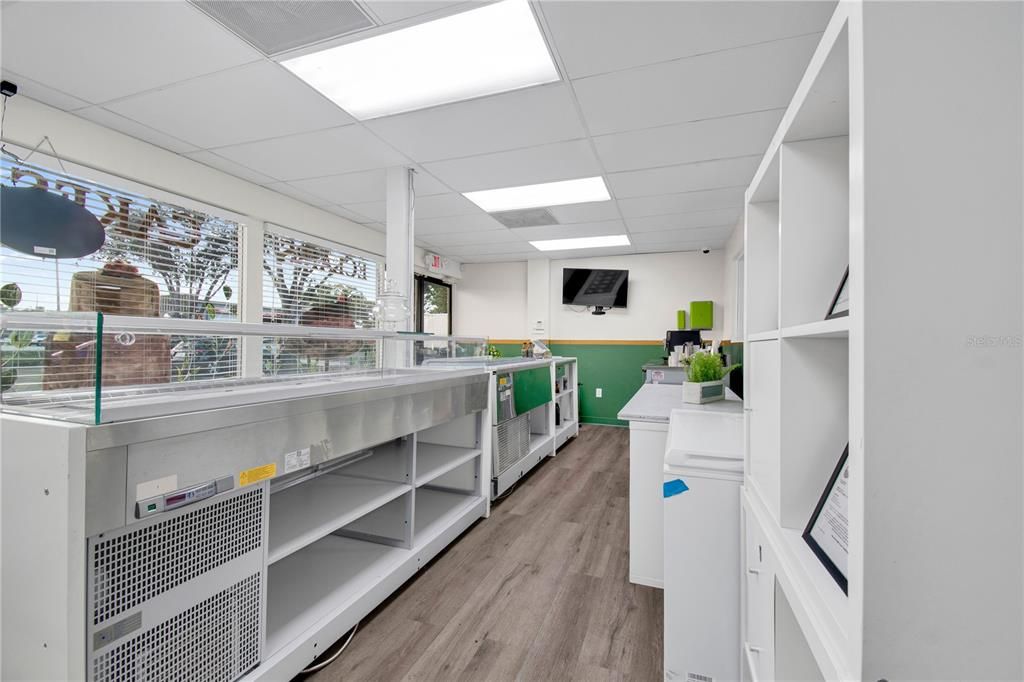 For Sale: $200,000 (0 beds, 0 baths, 3212 Square Feet)