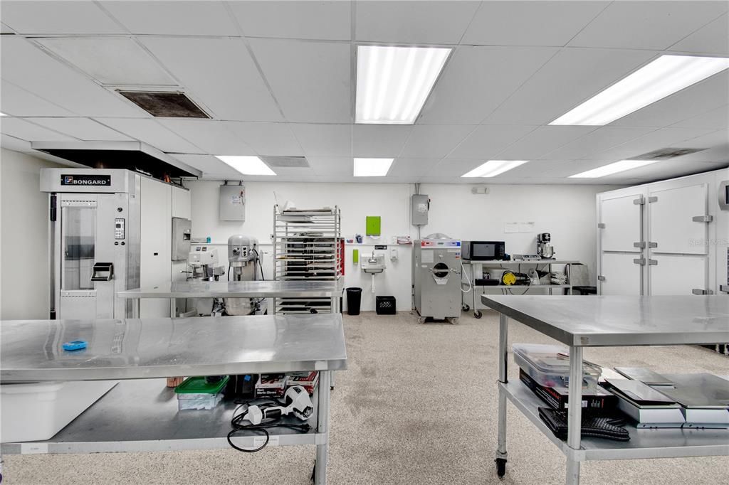 For Sale: $200,000 (0 beds, 0 baths, 3212 Square Feet)