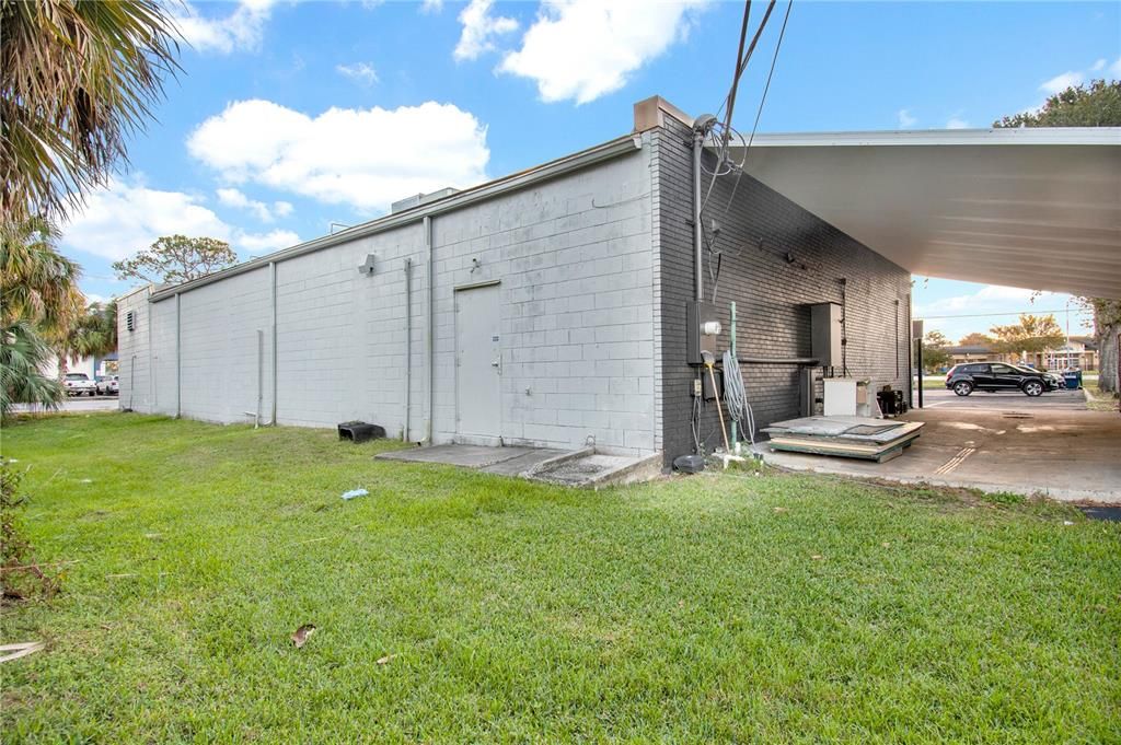 For Sale: $200,000 (0 beds, 0 baths, 3212 Square Feet)