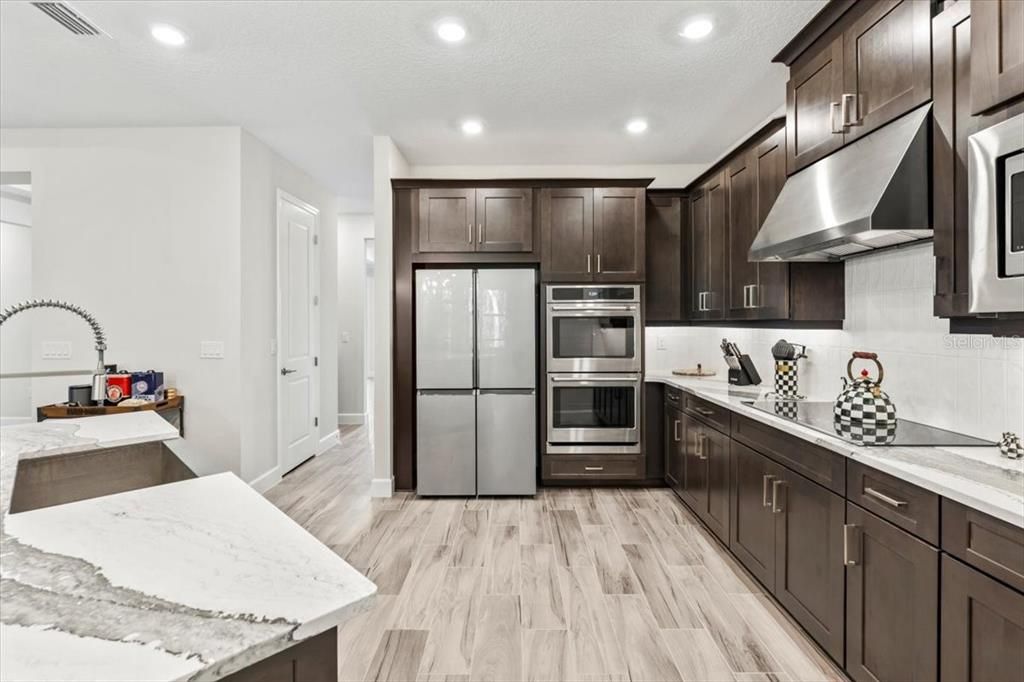 待售: $739,000 (4 贝兹, 3 浴室, 3221 平方英尺)