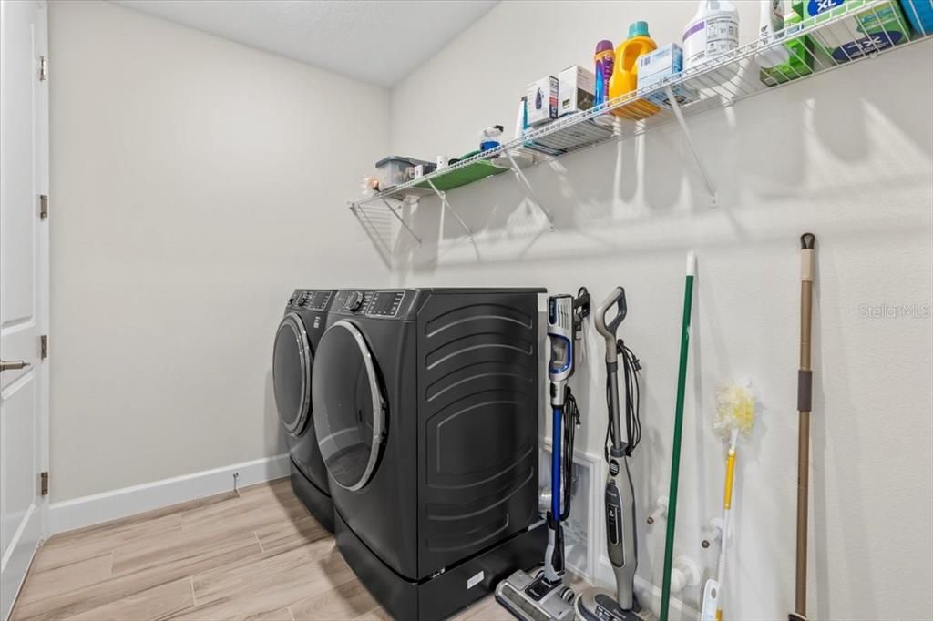 待售: $739,000 (4 贝兹, 3 浴室, 3221 平方英尺)