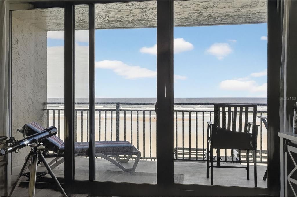 En Venta: $687,000 (2 camas, 2 baños, 1265 Pies cuadrados)