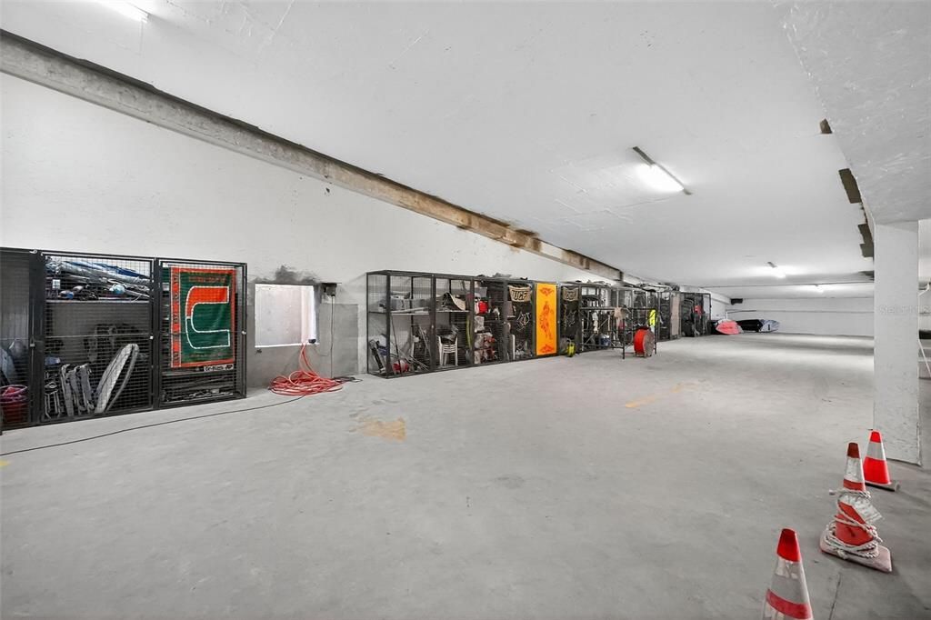 En Venta: $687,000 (2 camas, 2 baños, 1265 Pies cuadrados)