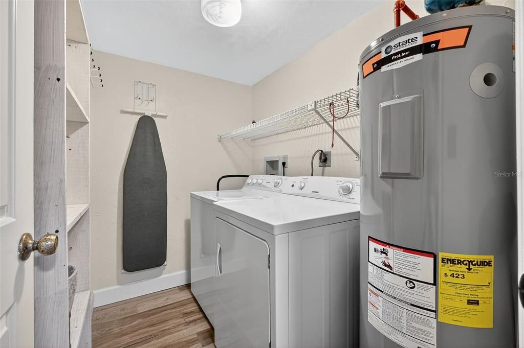 En Venta: $687,000 (2 camas, 2 baños, 1265 Pies cuadrados)