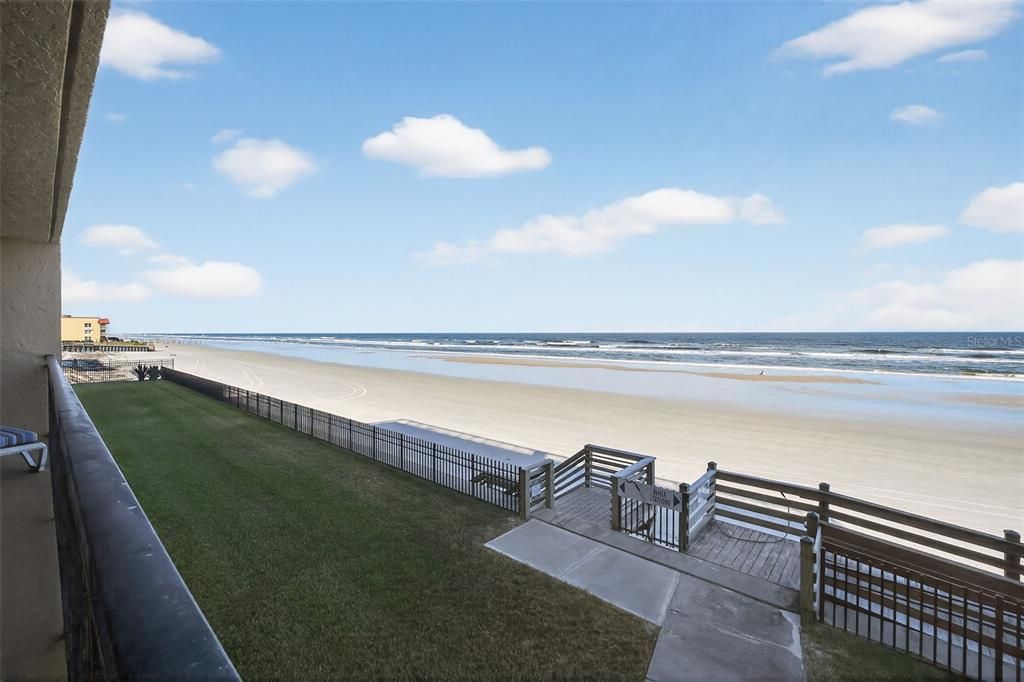 En Venta: $687,000 (2 camas, 2 baños, 1265 Pies cuadrados)