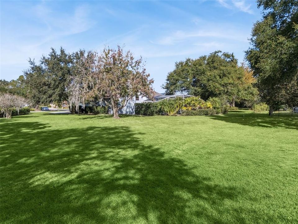 For Sale: $1,075,000 (4 beds, 3 baths, 2743 Square Feet)