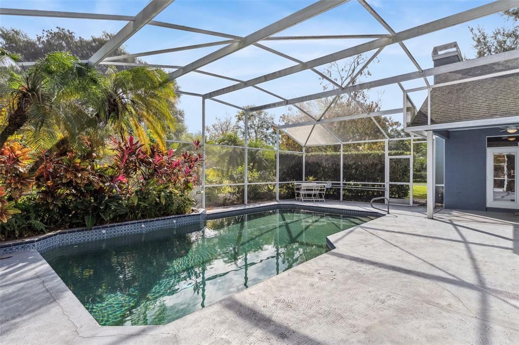 For Sale: $1,075,000 (4 beds, 3 baths, 2743 Square Feet)