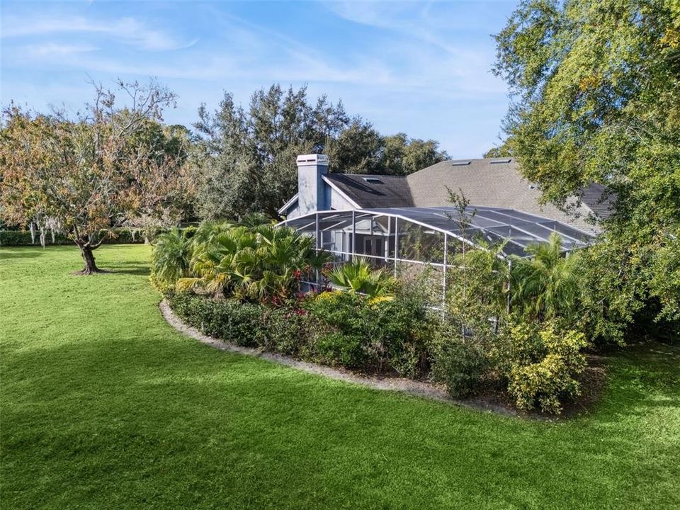 For Sale: $1,075,000 (4 beds, 3 baths, 2743 Square Feet)