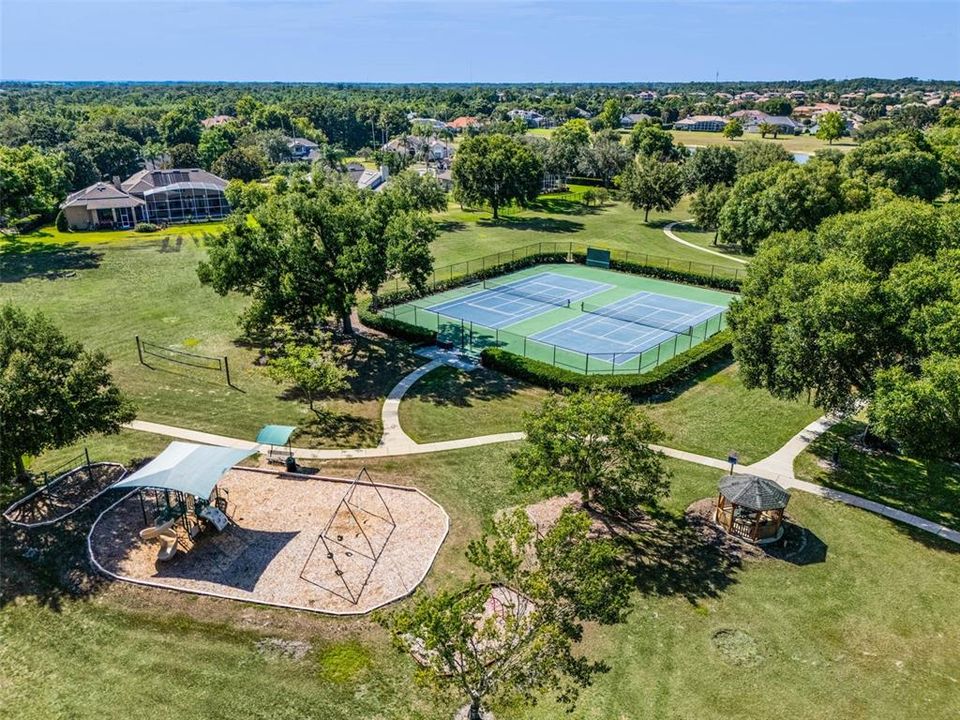 For Sale: $1,075,000 (4 beds, 3 baths, 2743 Square Feet)