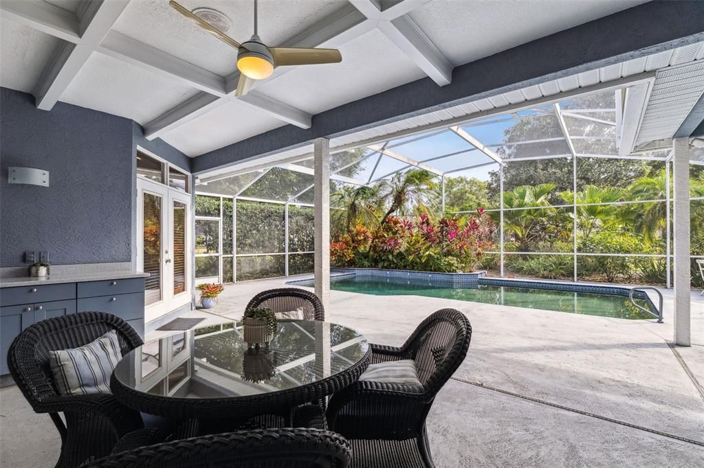 For Sale: $1,075,000 (4 beds, 3 baths, 2743 Square Feet)