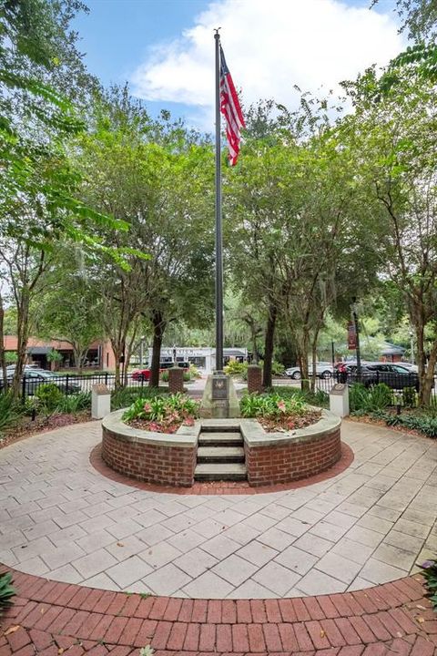 For Sale: $1,075,000 (4 beds, 3 baths, 2743 Square Feet)