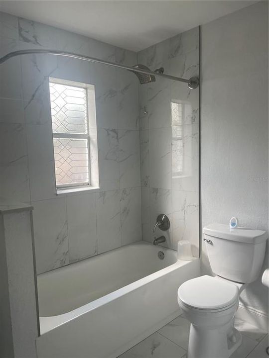 待售: $225,000 (3 贝兹, 1 浴室, 1144 平方英尺)