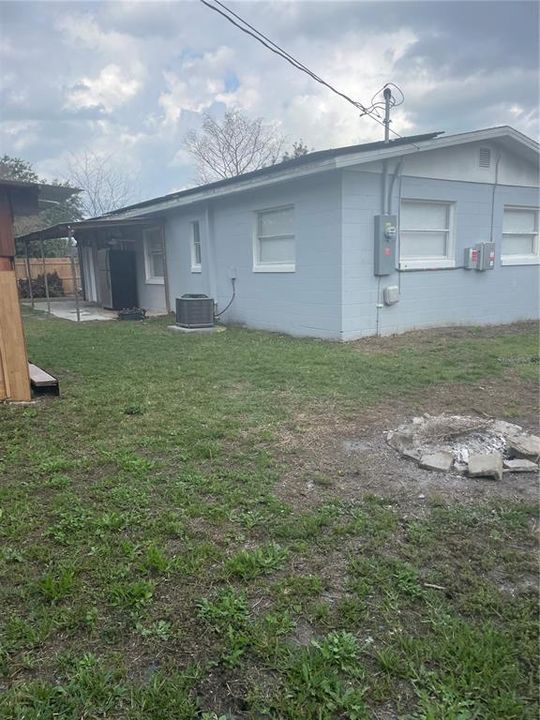 待售: $225,000 (3 贝兹, 1 浴室, 1144 平方英尺)