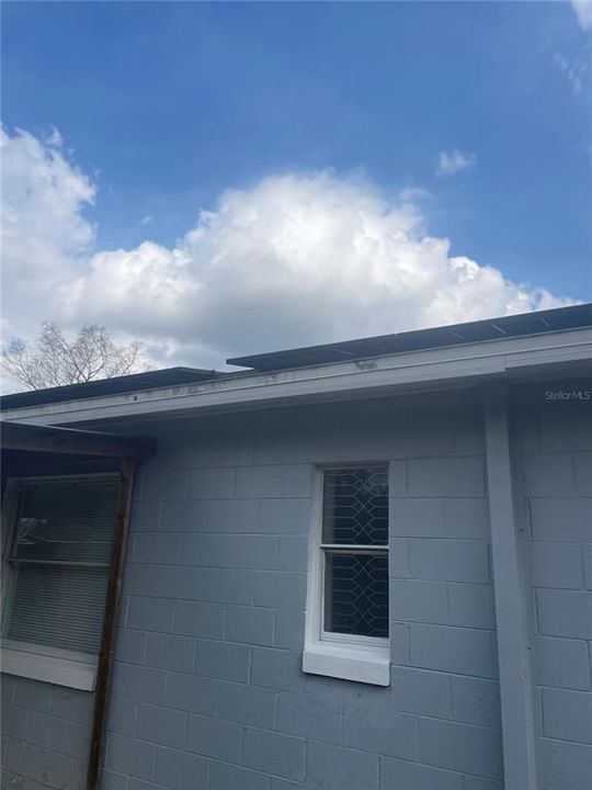 待售: $225,000 (3 贝兹, 1 浴室, 1144 平方英尺)