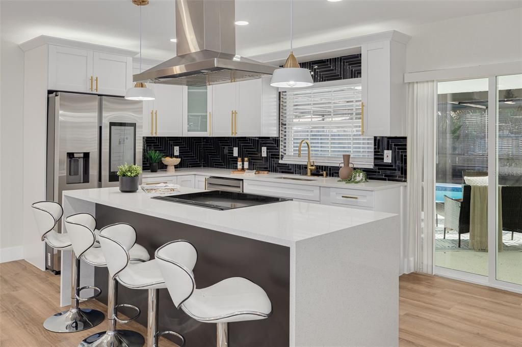 Под контрактом: $548,500 (3 спален, 2 ванн, 1345 Квадратных фут)