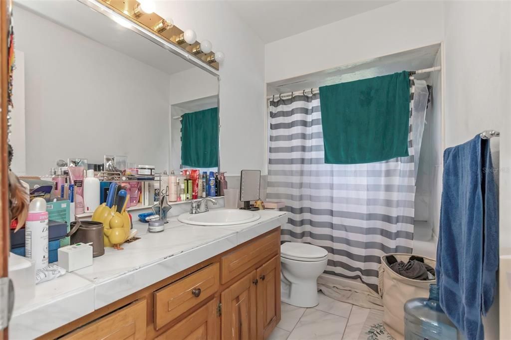 For Sale: $1,500,000 (3 beds, 3 baths, 6088 Square Feet)