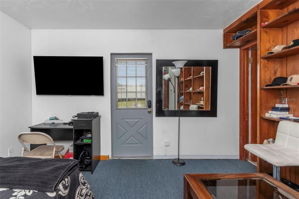 For Sale: $1,500,000 (3 beds, 3 baths, 6088 Square Feet)