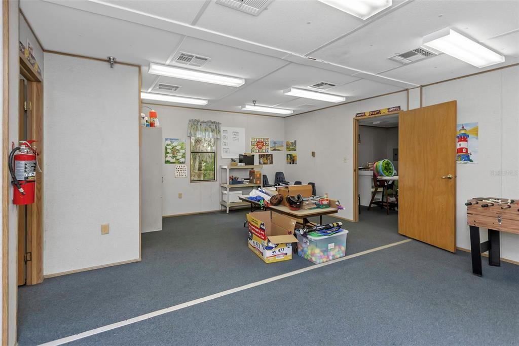 For Sale: $1,500,000 (3 beds, 3 baths, 6088 Square Feet)