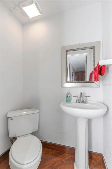 For Sale: $1,500,000 (3 beds, 3 baths, 6088 Square Feet)