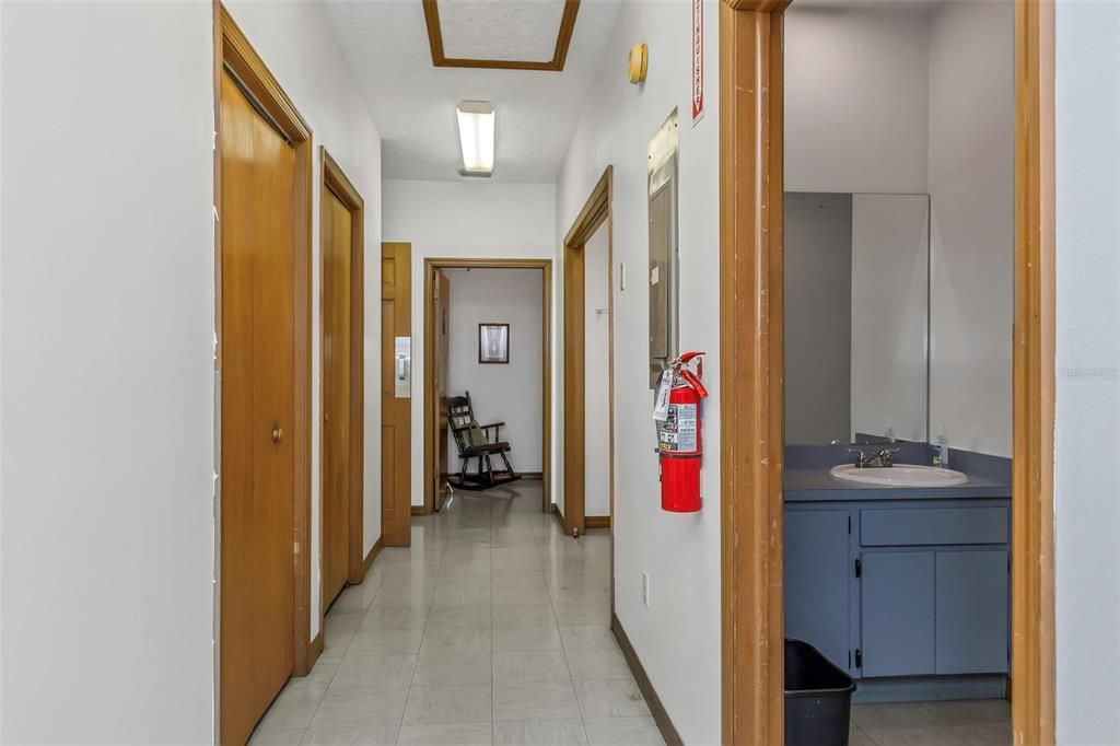 For Sale: $1,500,000 (3 beds, 3 baths, 6088 Square Feet)