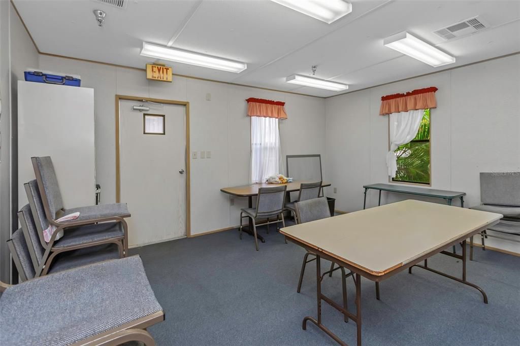 For Sale: $1,500,000 (3 beds, 3 baths, 6088 Square Feet)