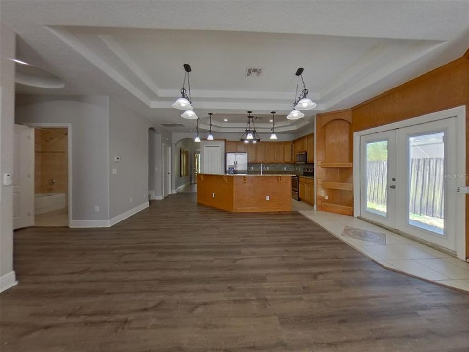 For Rent: $2,939 (6 beds, 4 baths, 3451 Square Feet)