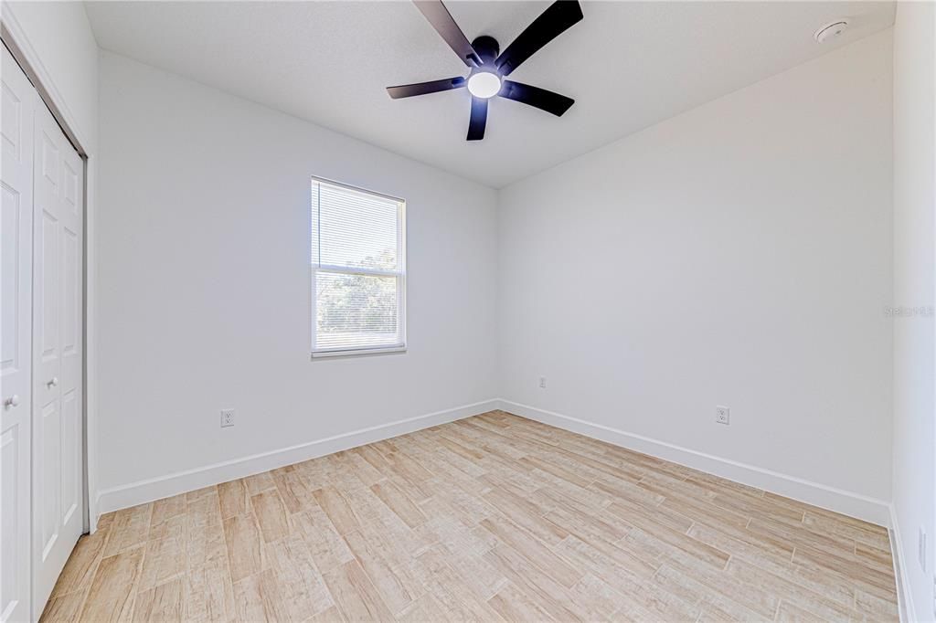 На продажу: $247,000 (3 спален, 2 ванн, 1292 Квадратных фут)