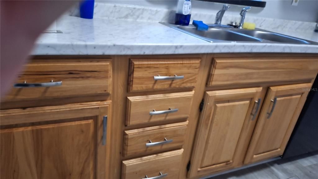 For Sale: $249,900 (4 beds, 1 baths, 1628 Square Feet)