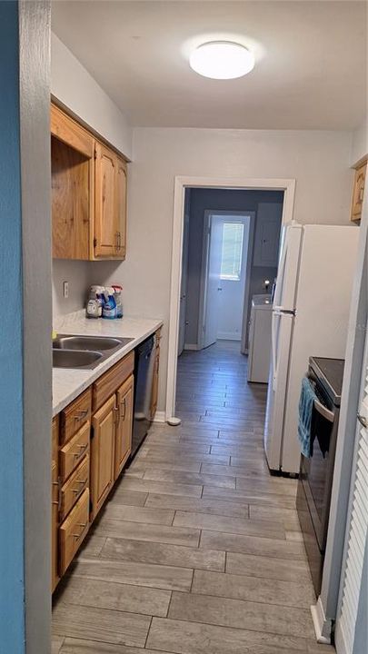 For Sale: $249,900 (4 beds, 1 baths, 1628 Square Feet)