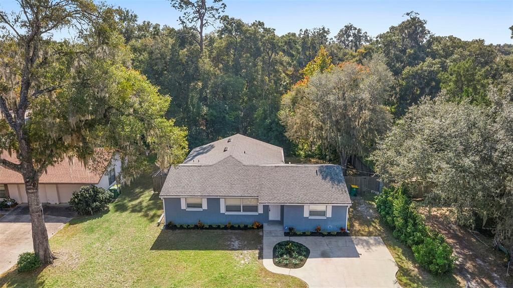 For Sale: $279,900 (3 beds, 2 baths, 1216 Square Feet)