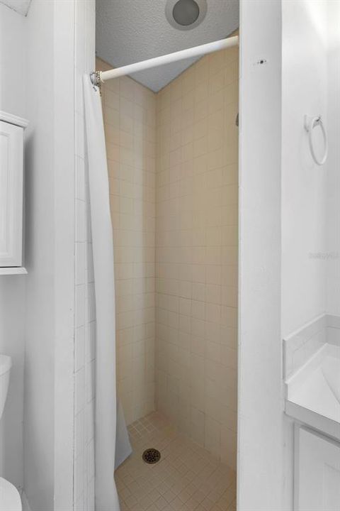 For Sale: $279,900 (3 beds, 2 baths, 1216 Square Feet)