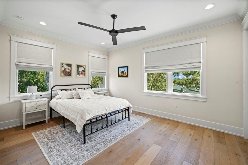 En Venta: $1,350,000 (5 camas, 5 baños, 3446 Pies cuadrados)