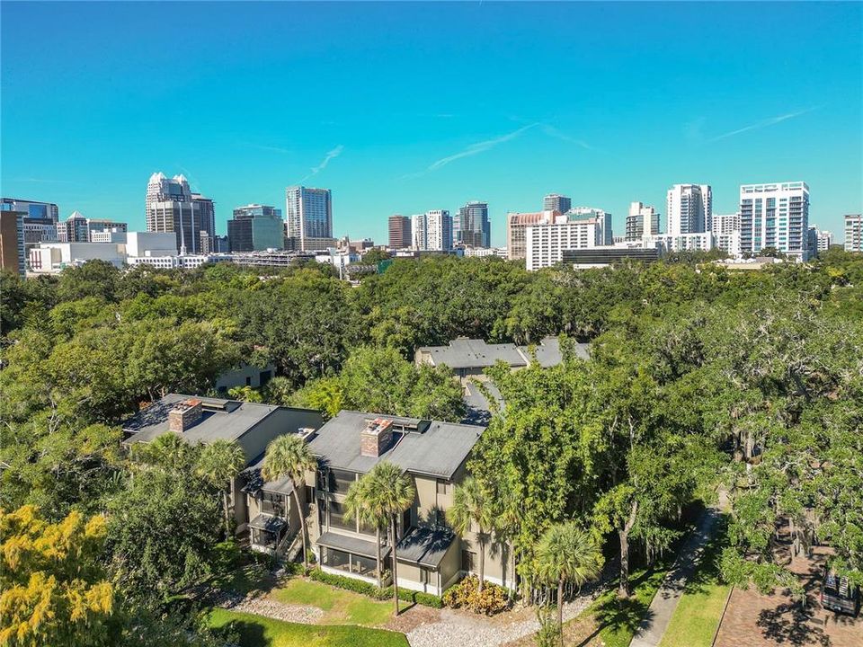 Active With Contract: $685,000 (2 beds, 3 baths, 2237 Square Feet)