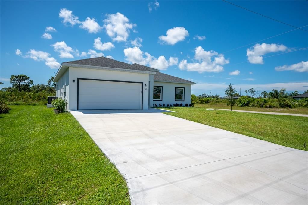 For Rent: $1,800 (3 beds, 2 baths, 1617 Square Feet)