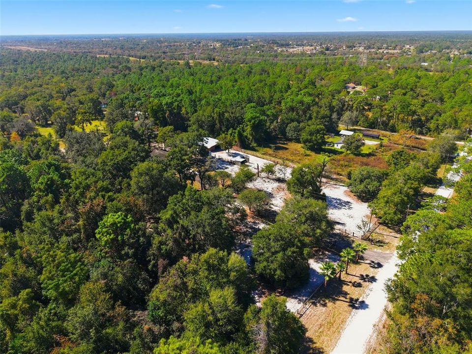 Под контрактом: $675,000 (3 спален, 2 ванн, 1889 Квадратных фут)