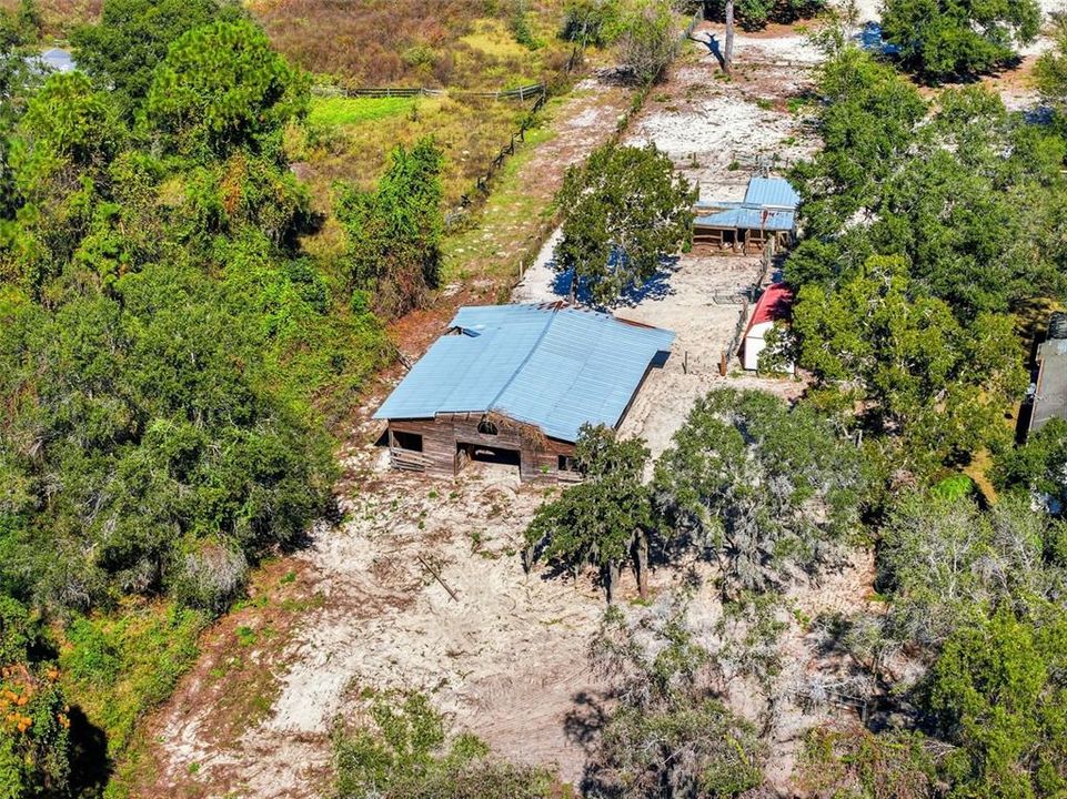 Под контрактом: $675,000 (3 спален, 2 ванн, 1889 Квадратных фут)