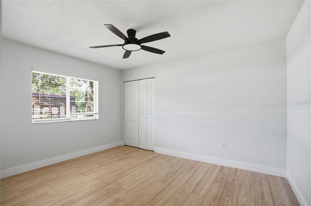 Под контрактом: $675,000 (3 спален, 2 ванн, 1889 Квадратных фут)